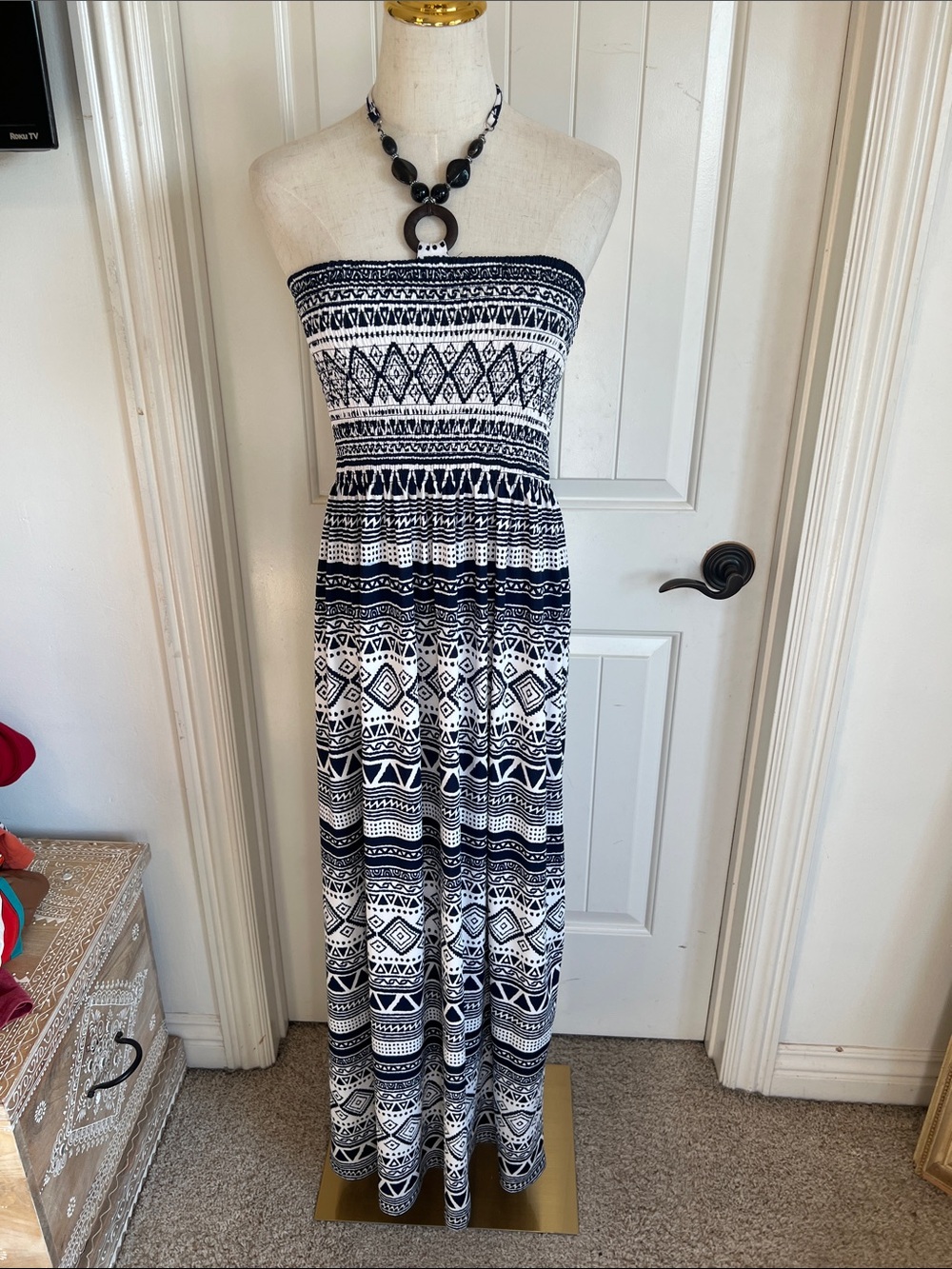 Magic Strapless Black and White Geometric Maxi Dress